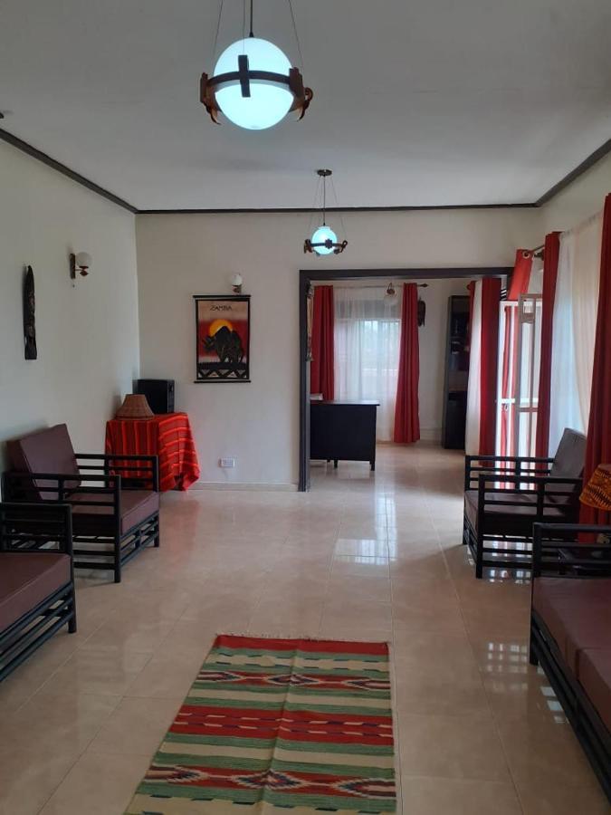 Okra House Hotell Entebbe Eksteriør bilde
